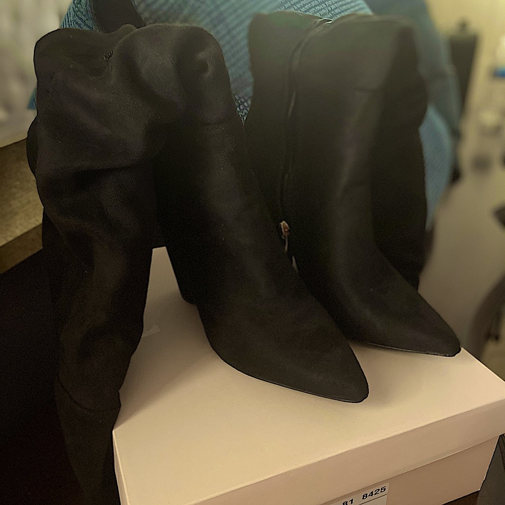 Just Fab Heeled boots